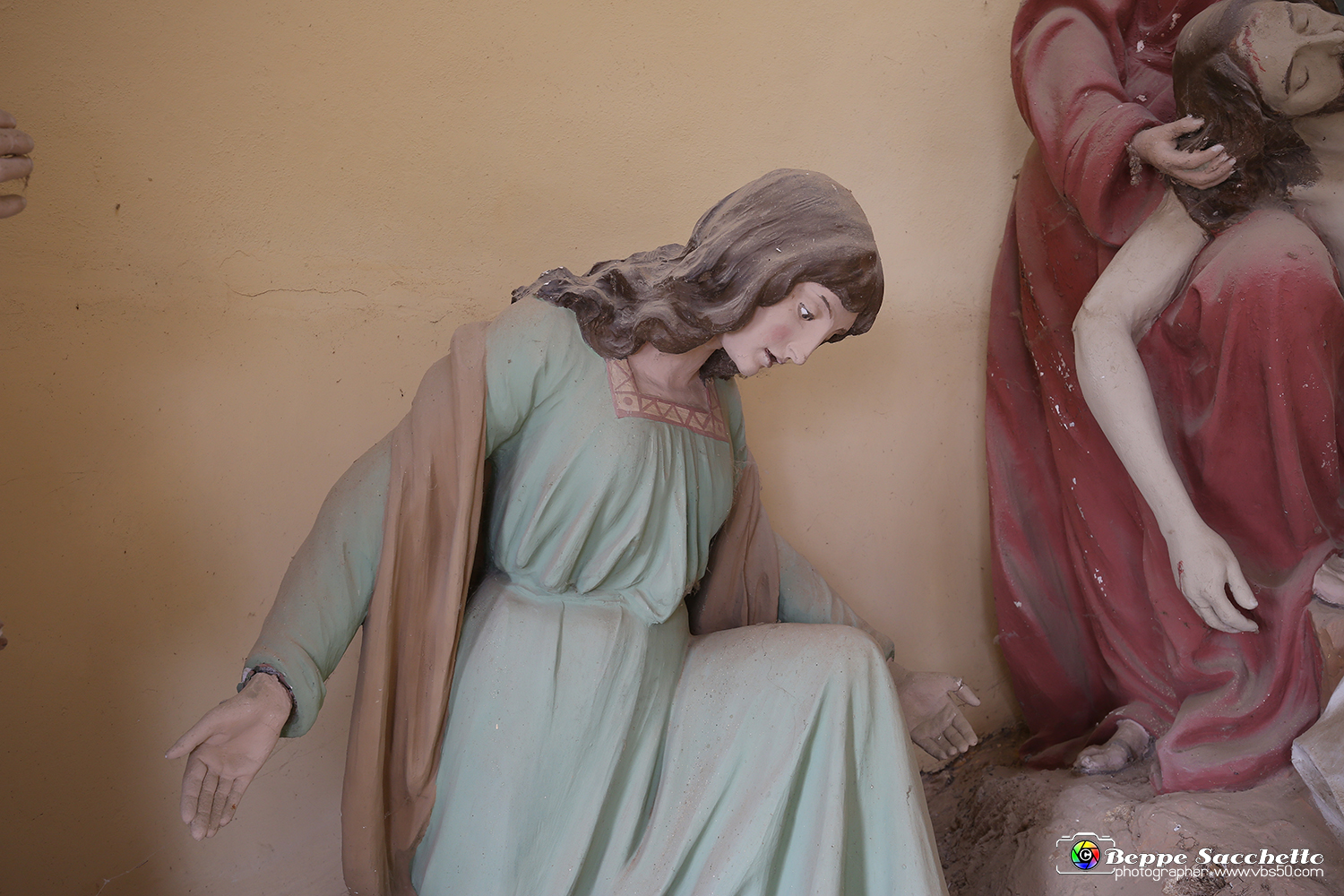 VBS_6798 - I Piloni della Via Crucis del Sacro Monte di Montà d'Alba.jpg